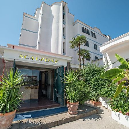 Albergo Scalzone Castel Volturno Εξωτερικό φωτογραφία
